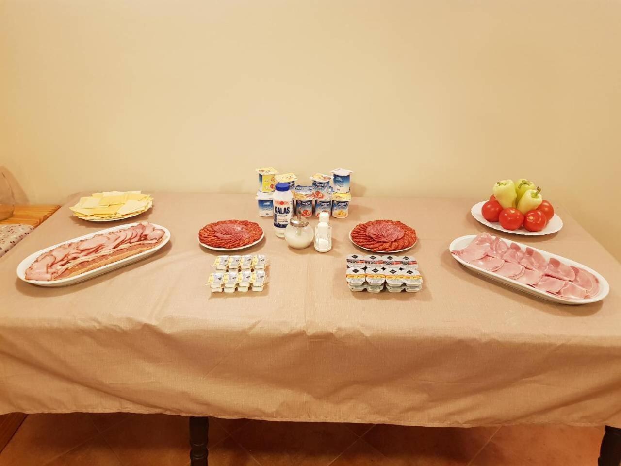 Hotel Palota Budapest Luaran gambar